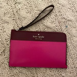 Kate Spade medium wristlet multi color - like new